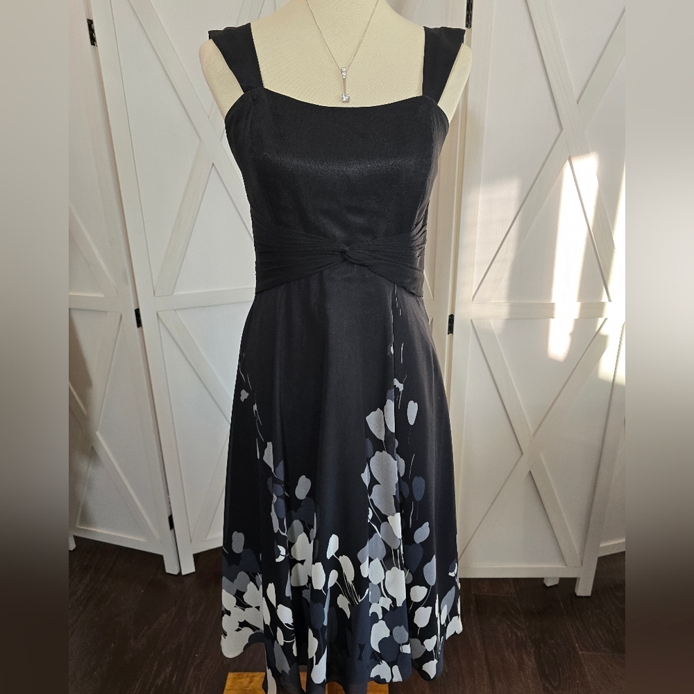 Belsoie - Black, Gray & White Floral A-Line Midi Dress with Wide Straps - Picture 1 of 12